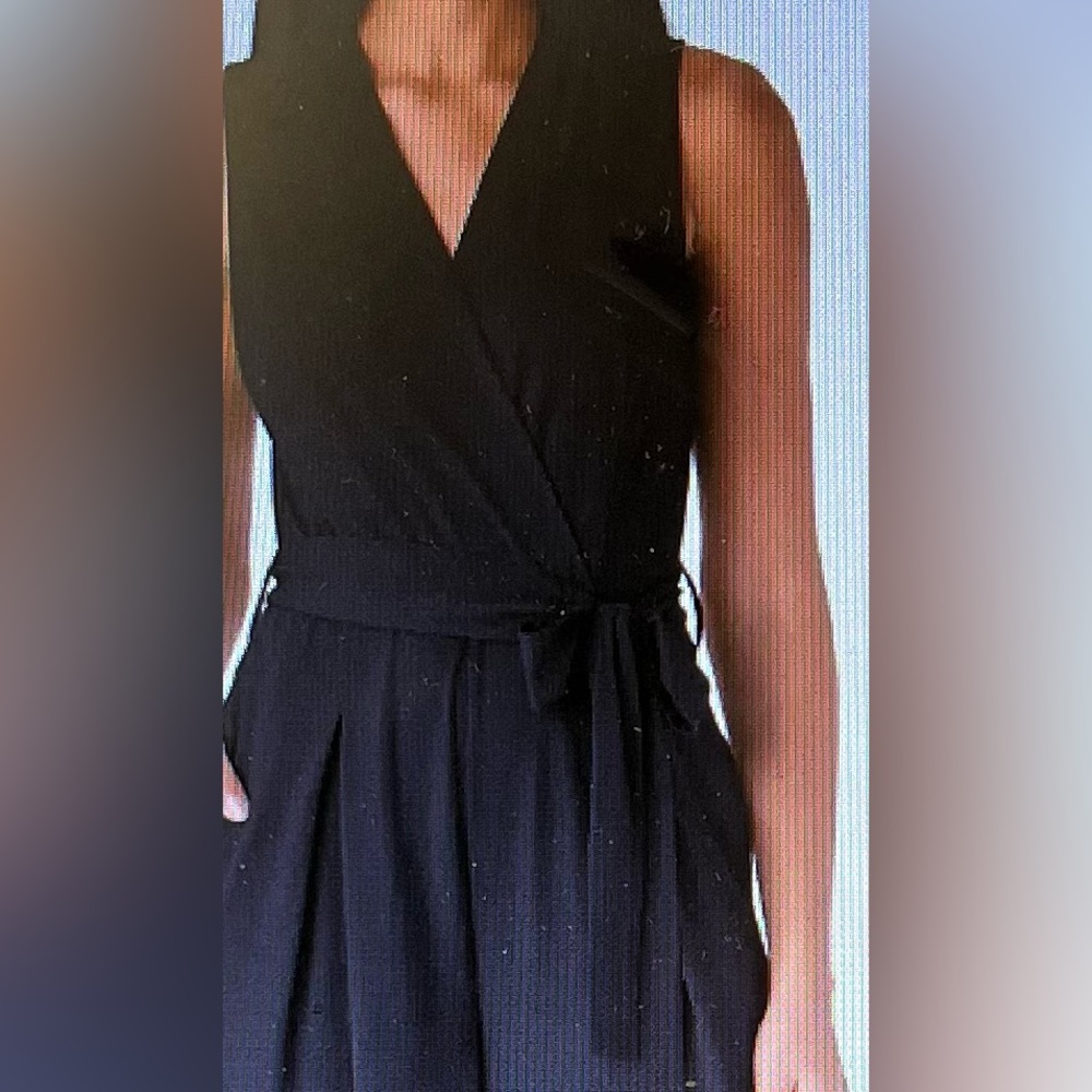 Eliza J Jumpsuit Black with tie WIDE LEG XL NWT